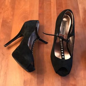Studied Mary-Jane peep toe Steve Madden 5in heels